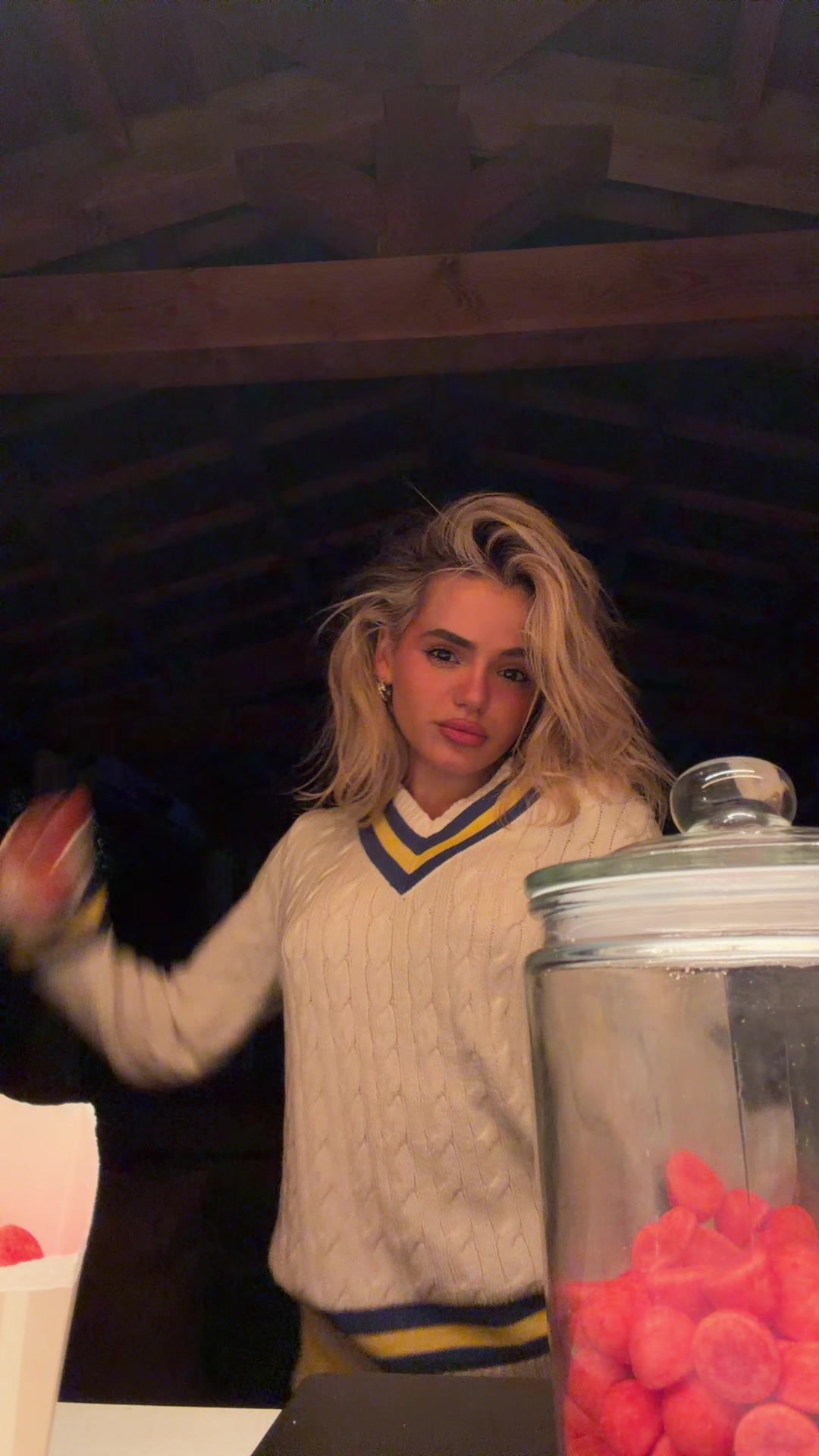 @AnaMarie