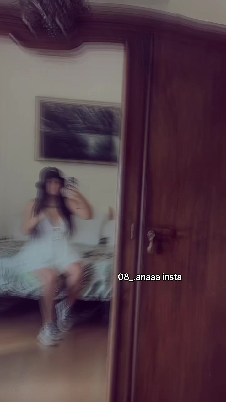 @𝓐𝓷𝓪𝓪𝓪🐳.