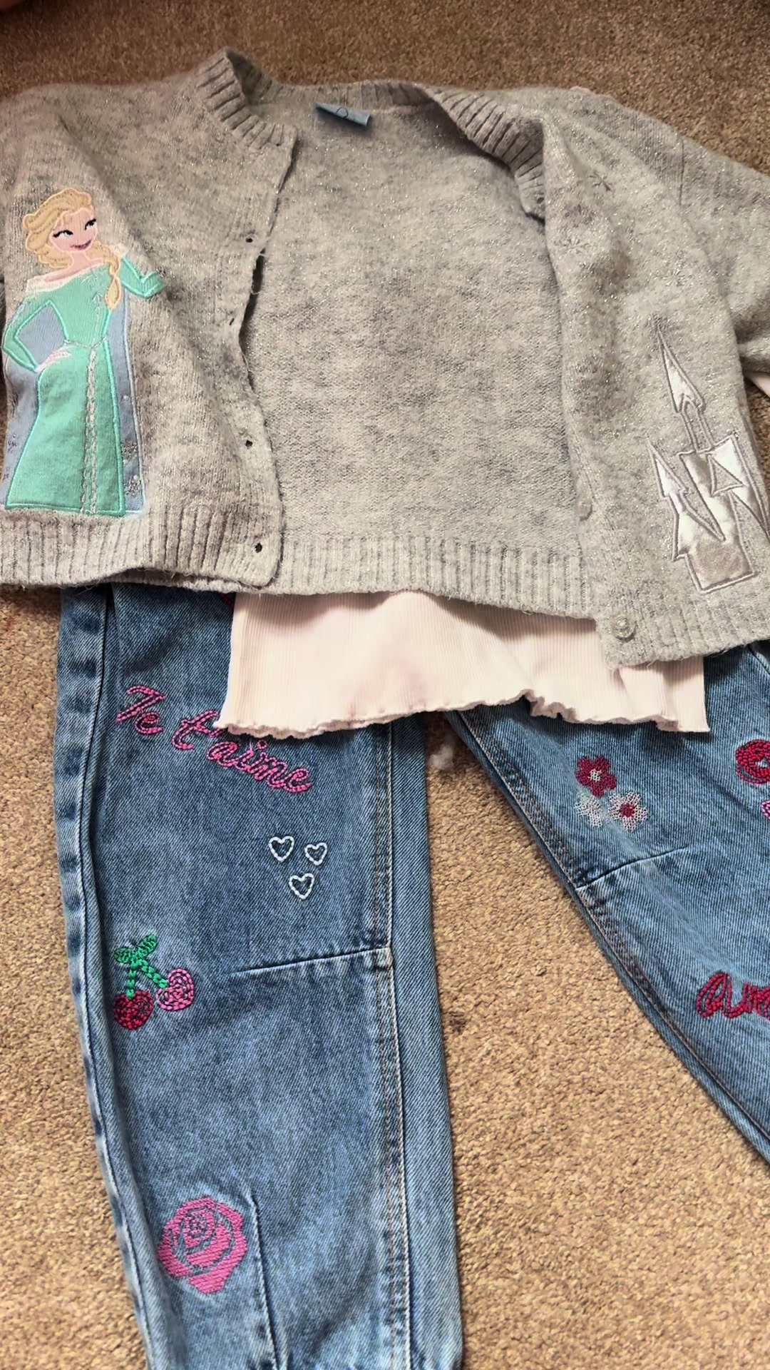 @Ellie | 🎀🌸