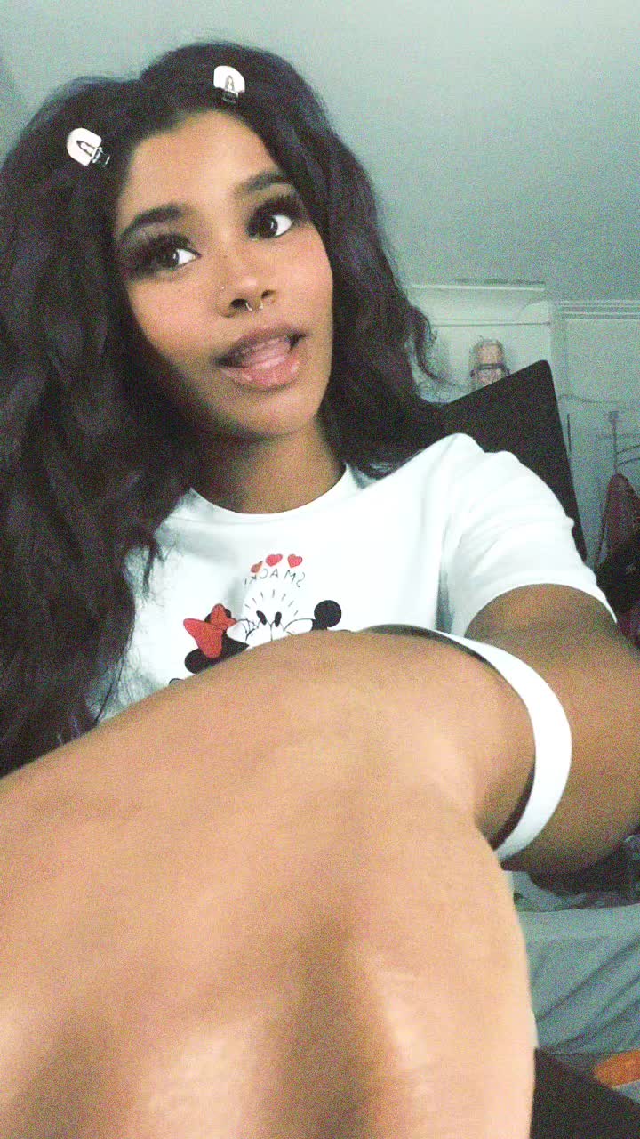 @shygirlarchives