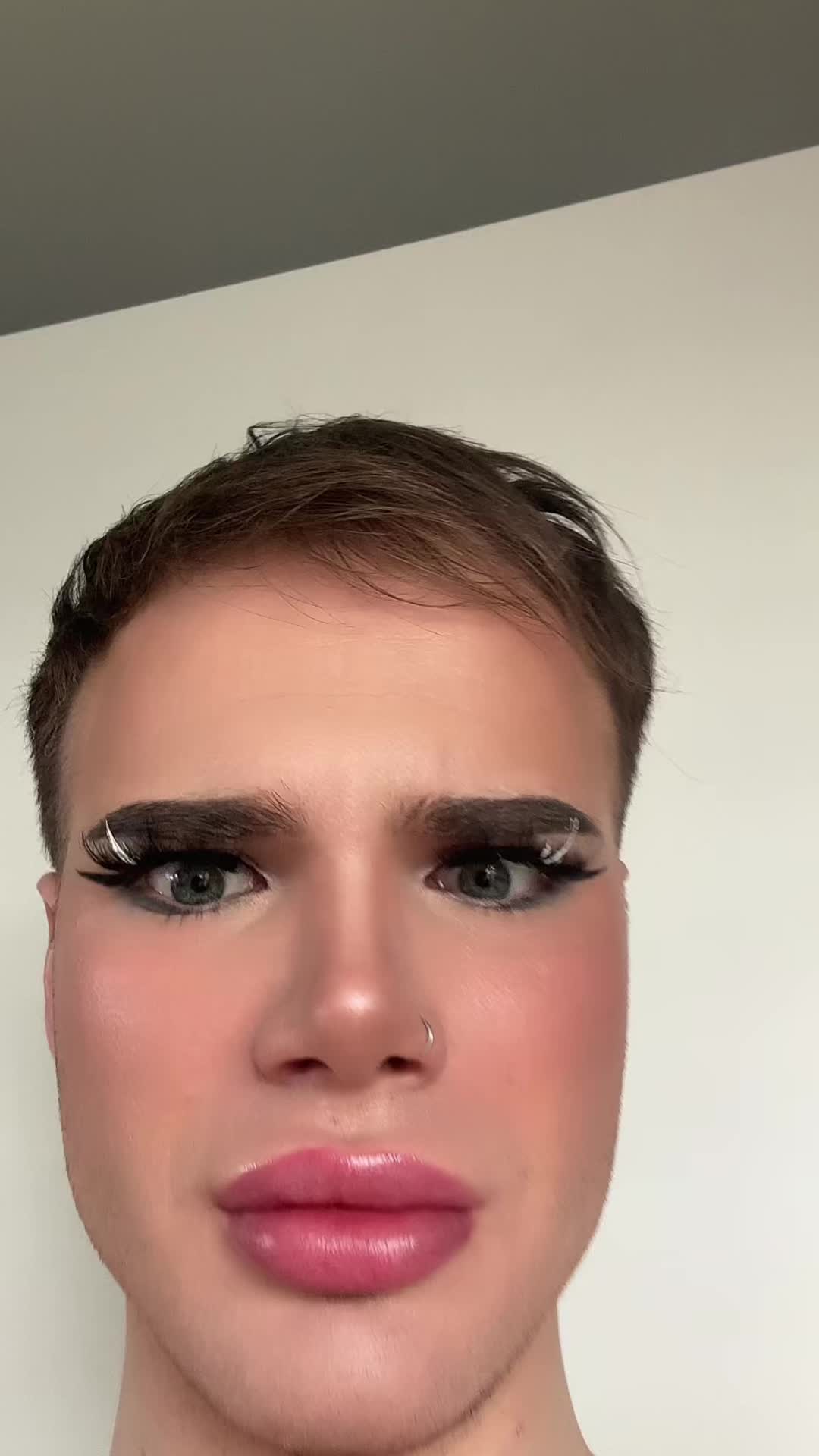 @dmartinytube