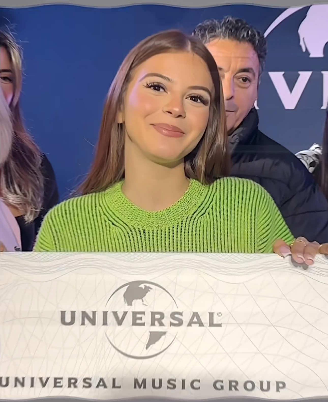 @𝐧𝐢𝐢𝐤𝐚