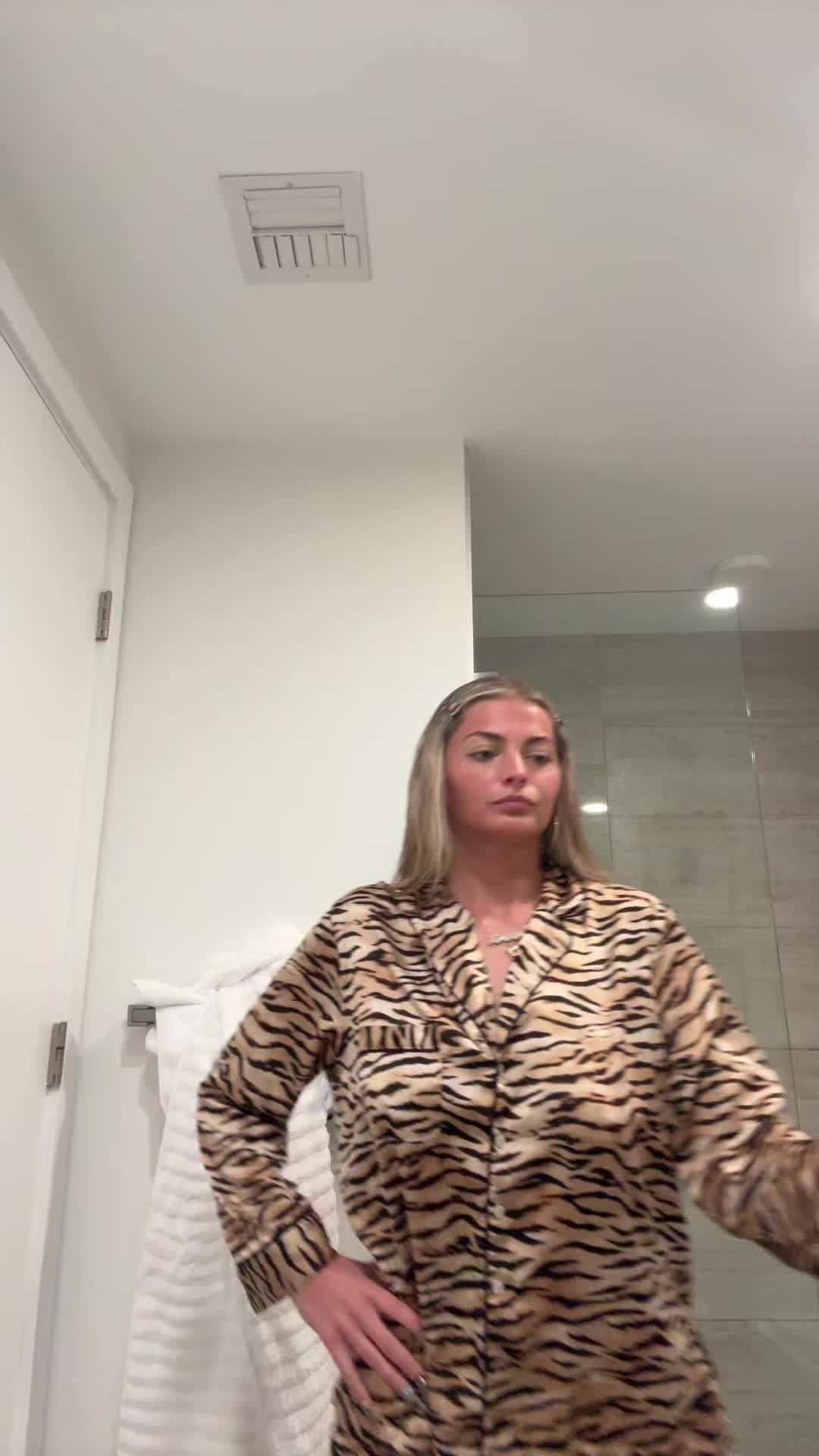 @mama mia