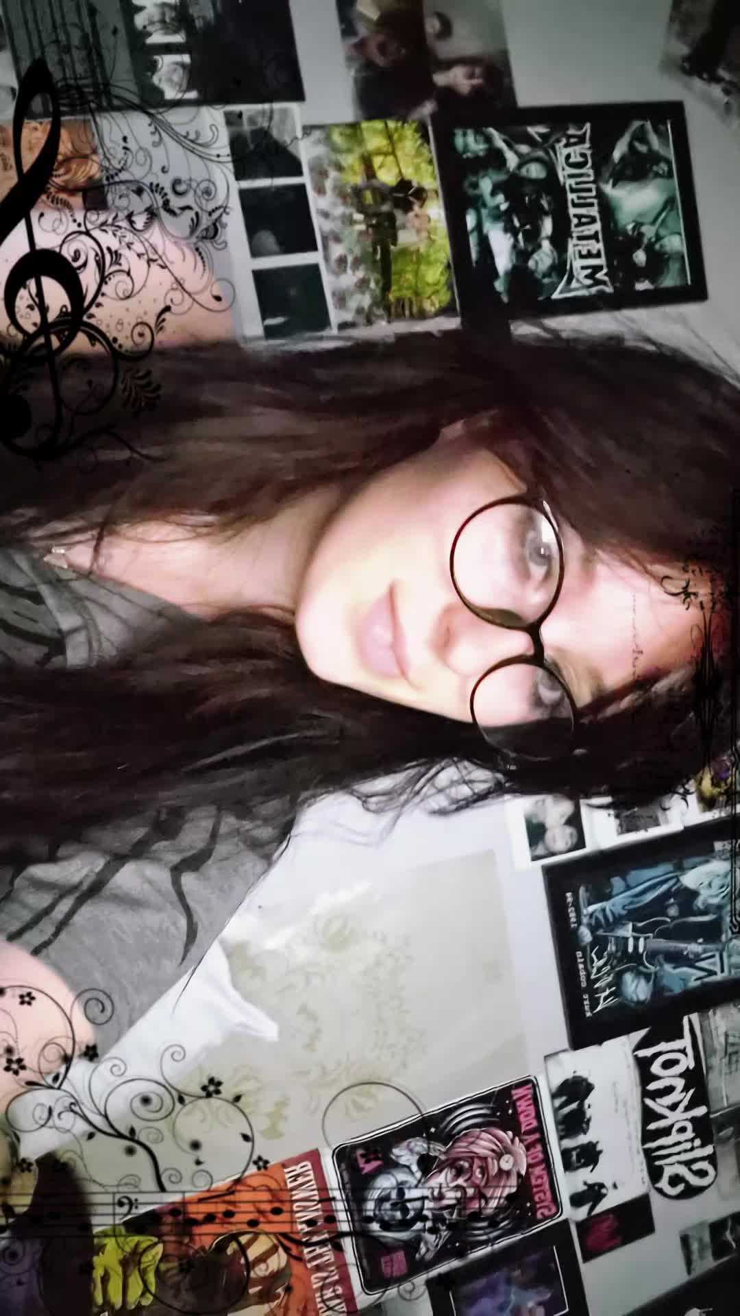 @𖤐Kayla𖤐(gerards way)