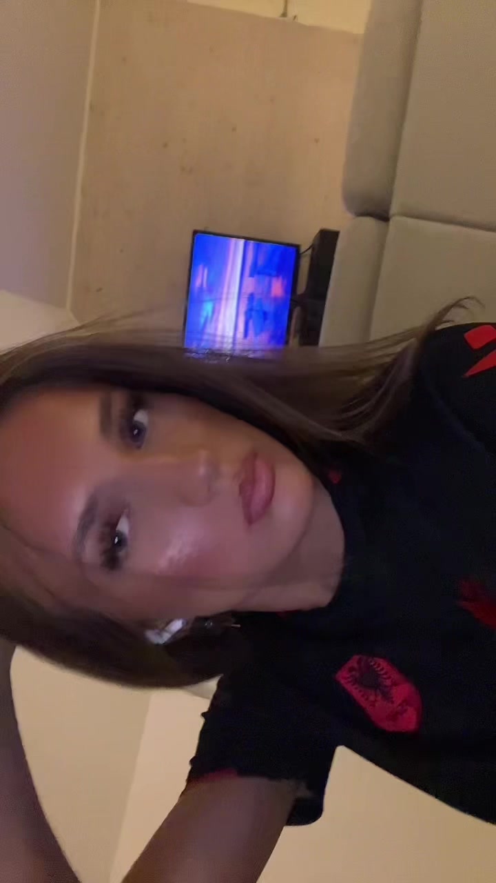 @leonaa🇦🇱