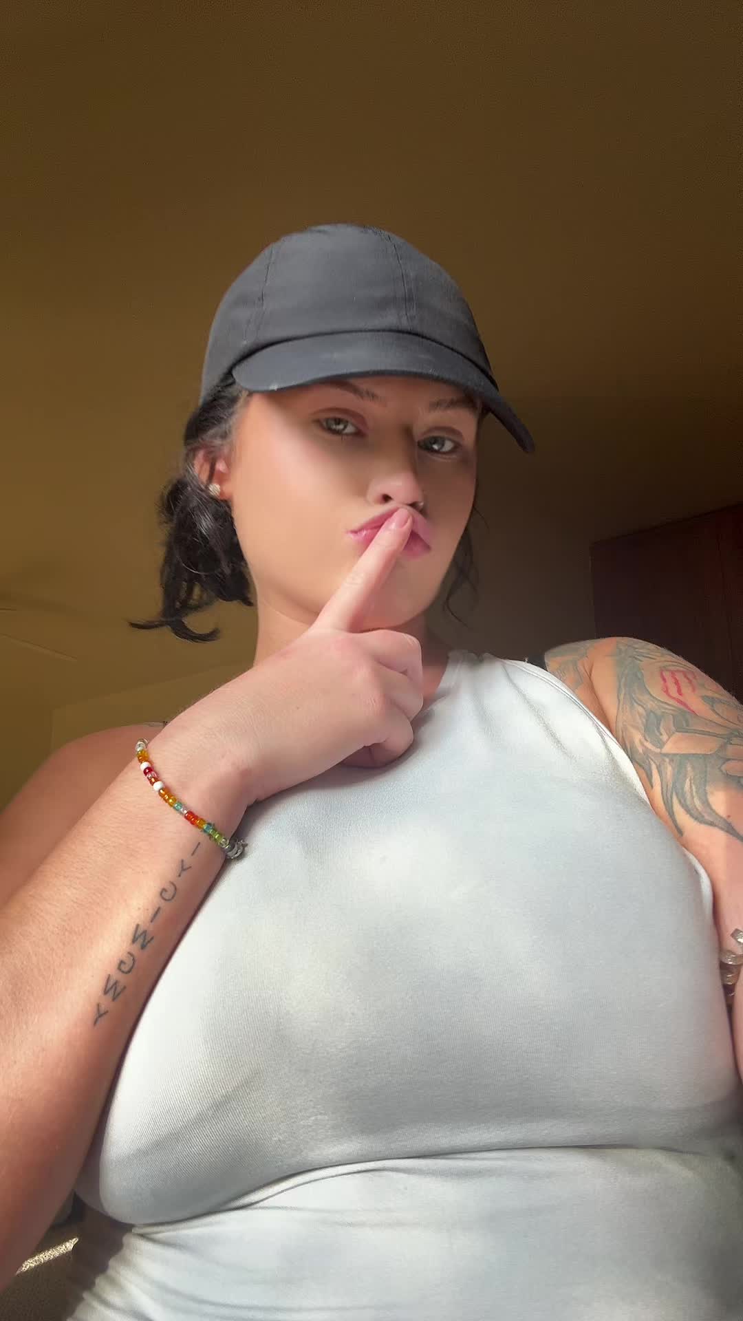 @cuntn3yy