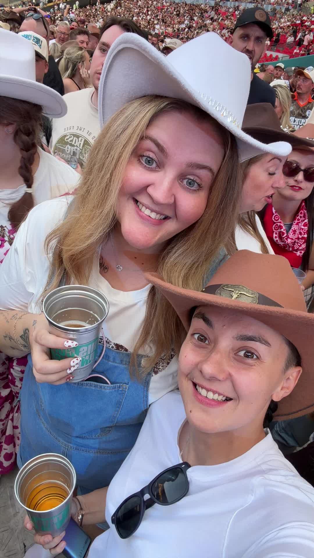 @JessWyn🤍