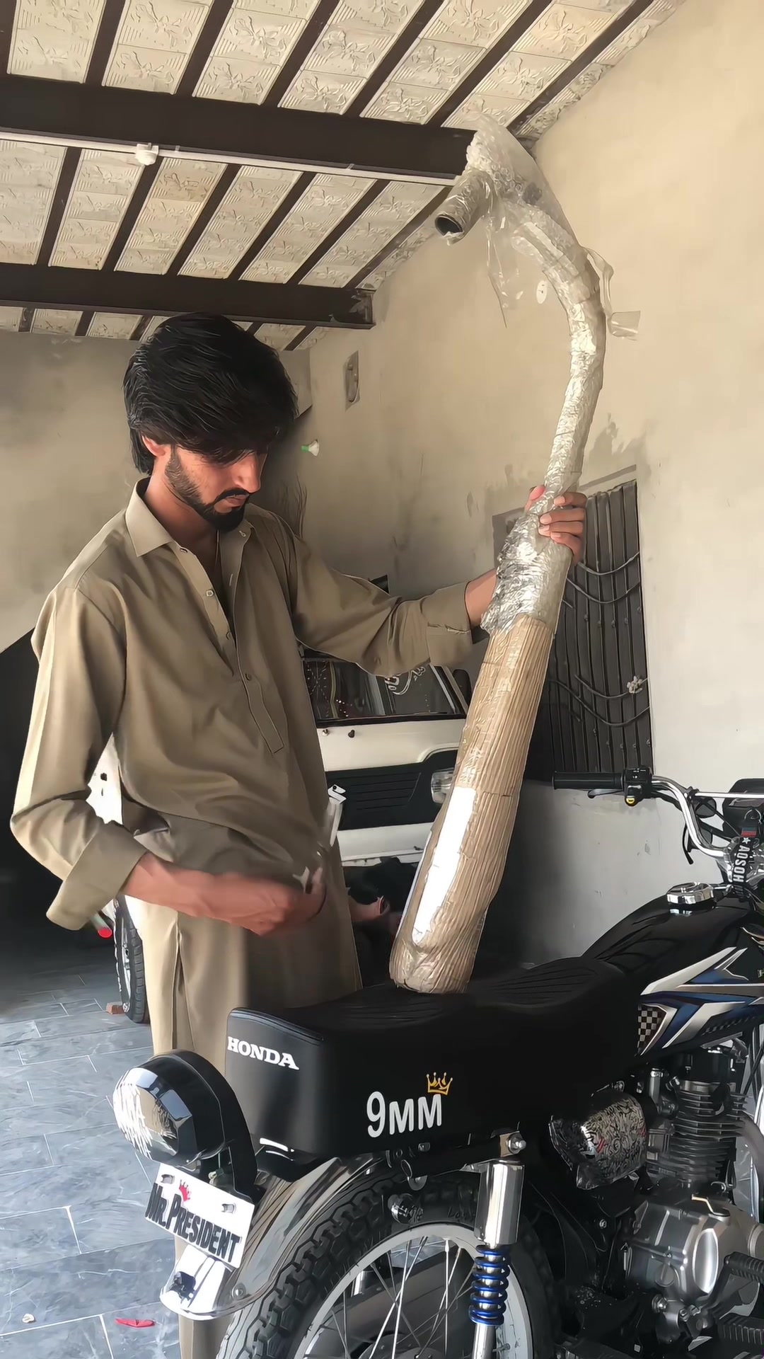 @مَلک زَادہ🥱