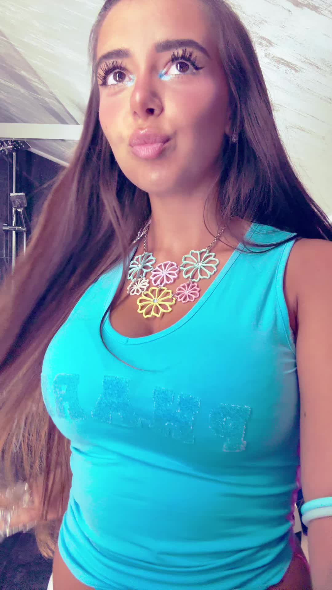 @lena