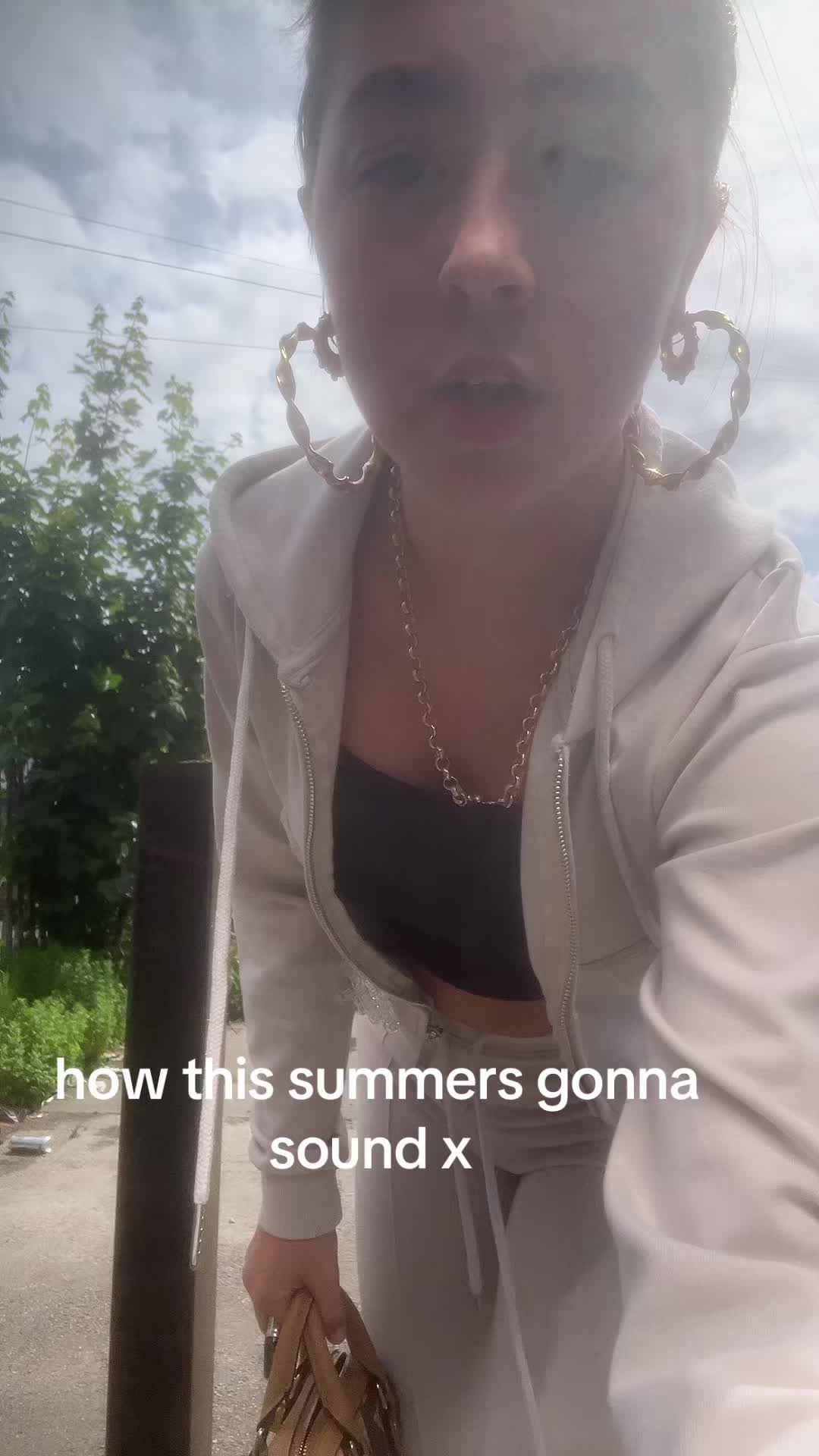 @𝐌𝐀𝐃𝐃𝐈𝐄𝐌𝐀𝐄👸🏼👸🏼