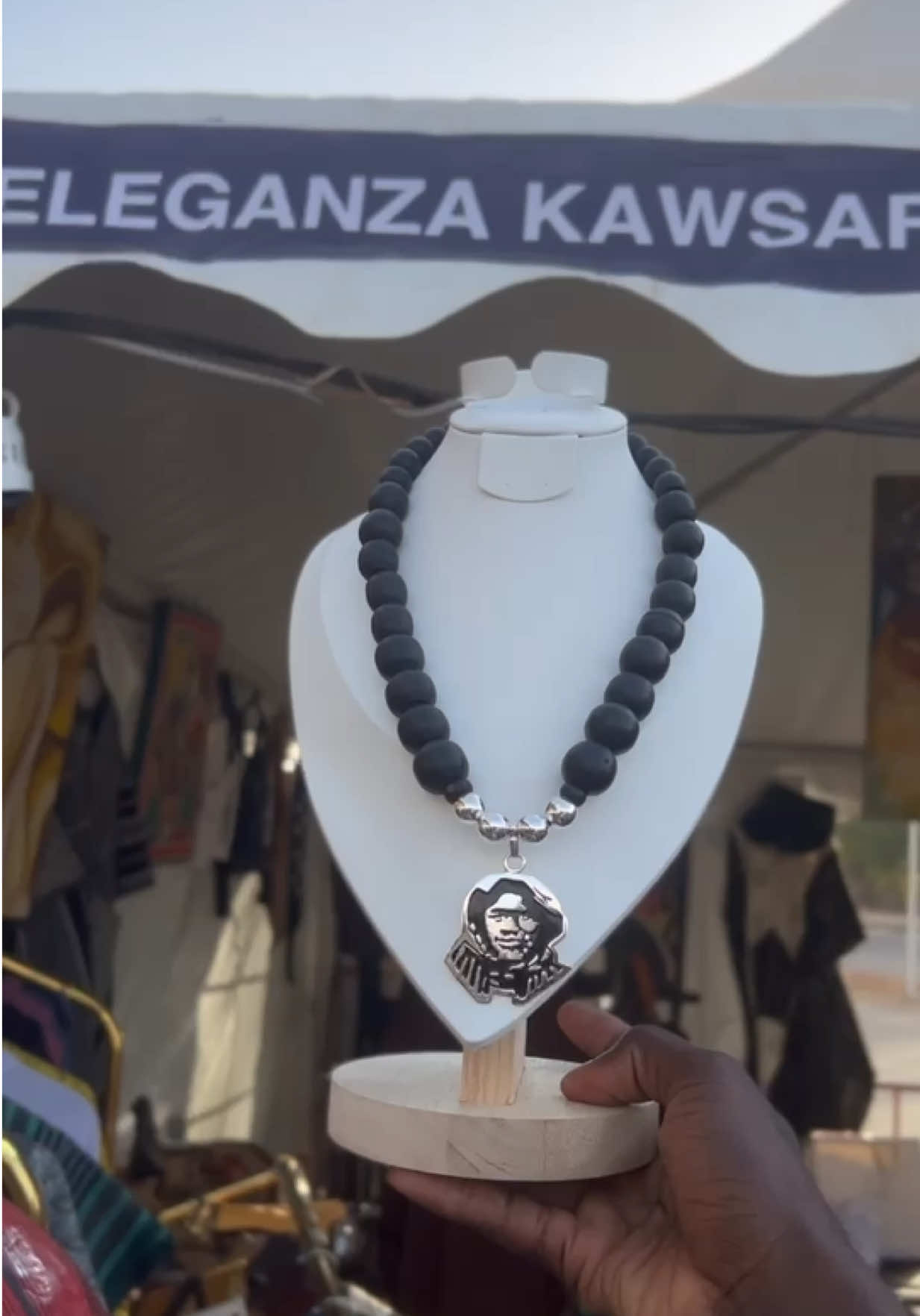 @Eleganza Kawsara