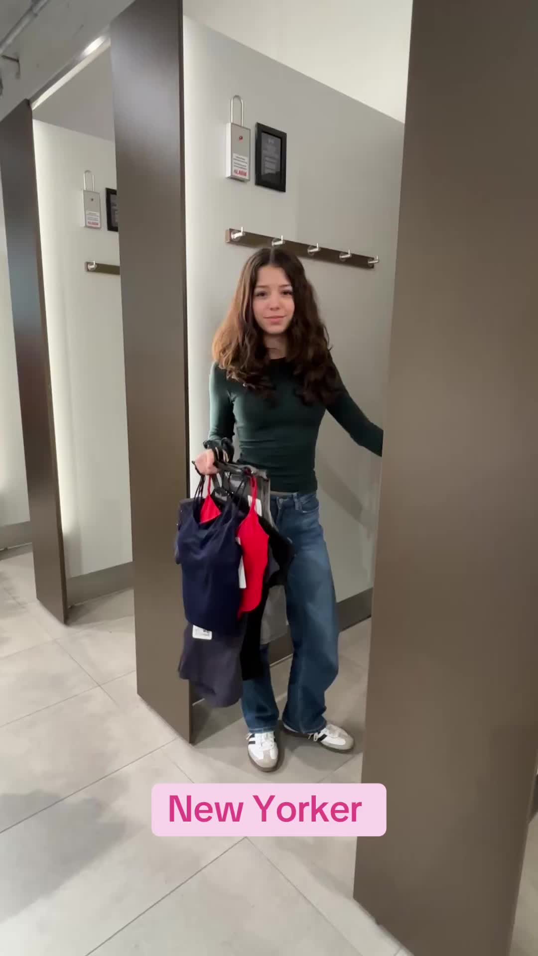@Jolie🦋