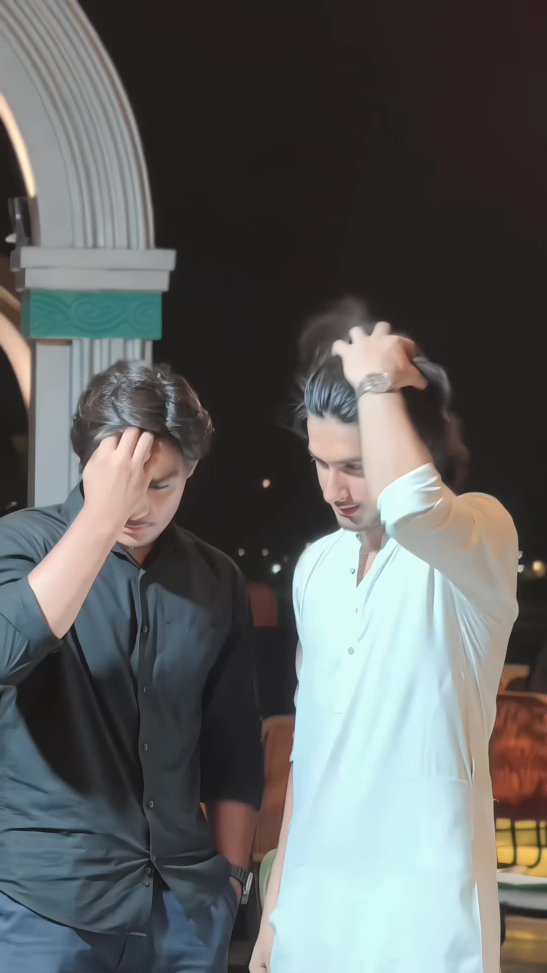 @๐ผ๐ก๐๐๐ ๐ฆ