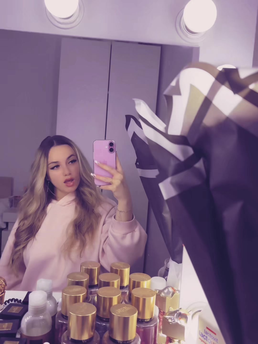 @Maria