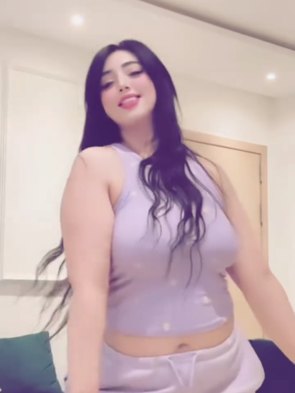 @Yassmina__00