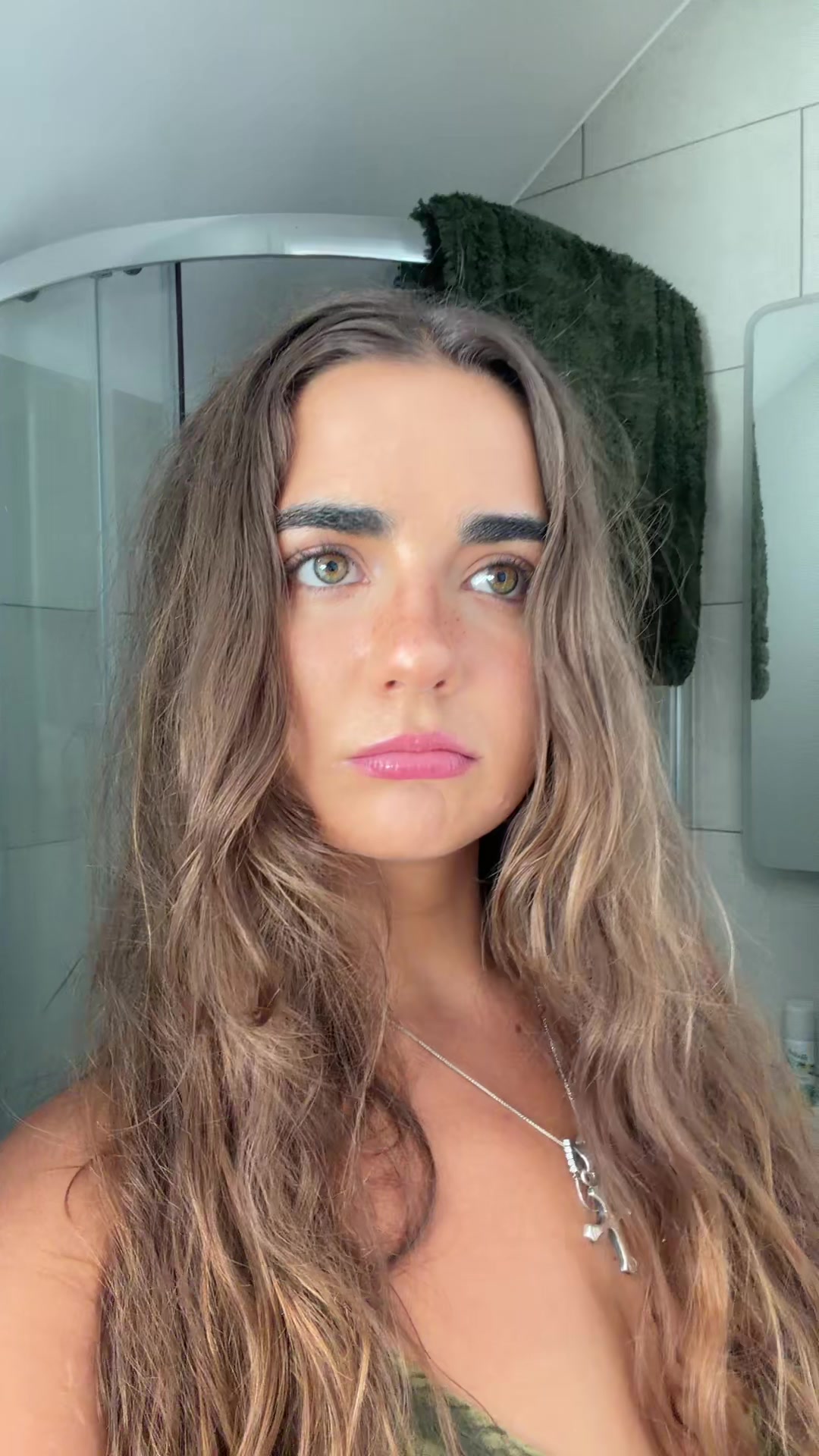 @pollyallen_