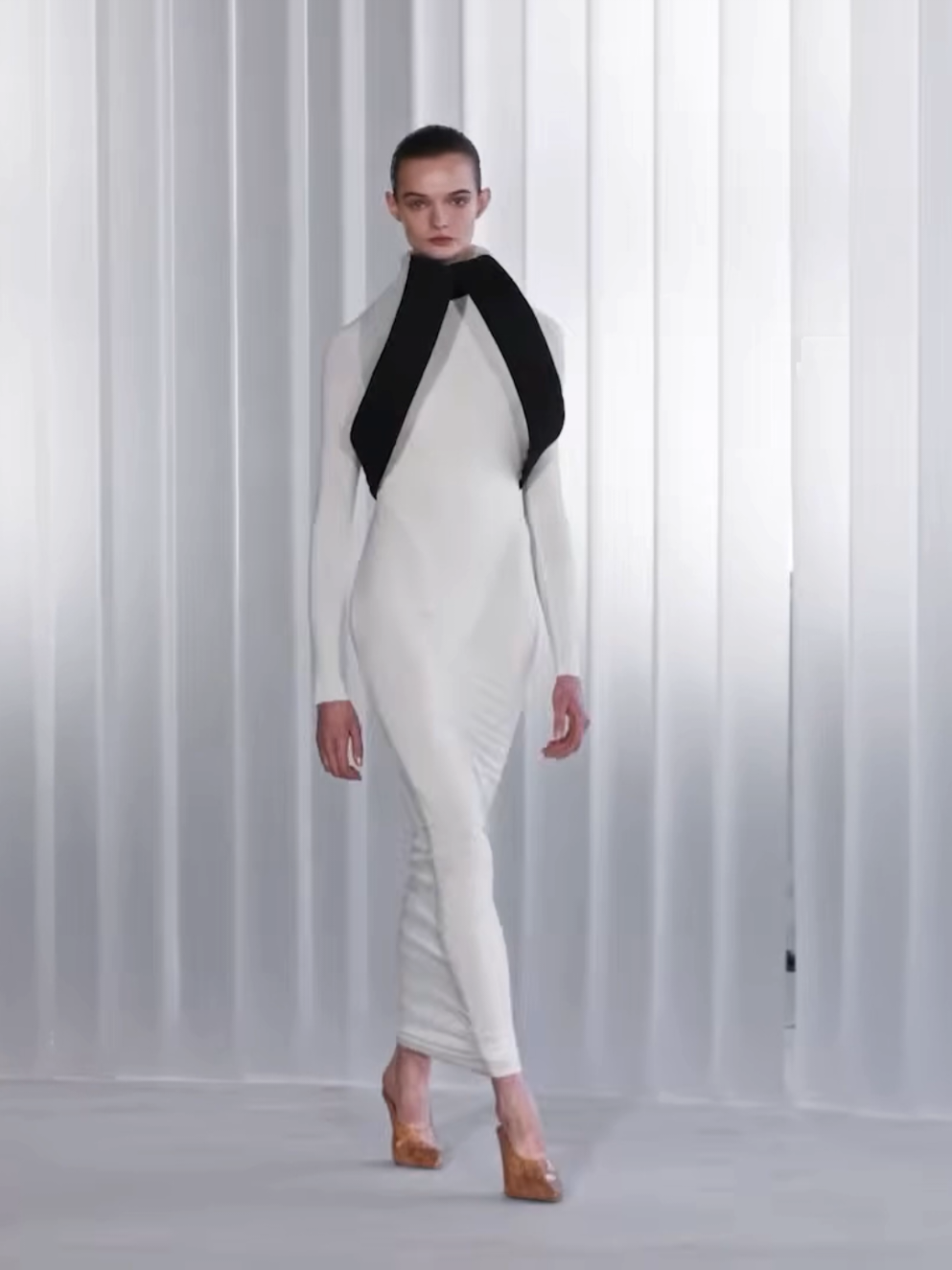 @modelsrunway