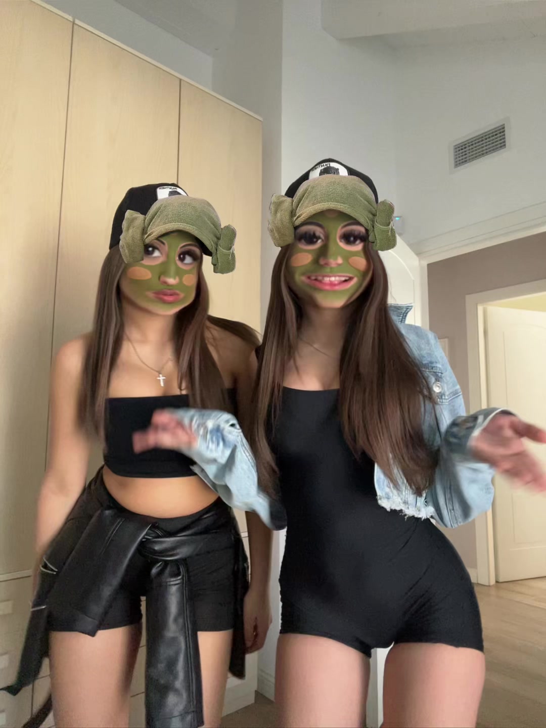 @𝟏𝟕