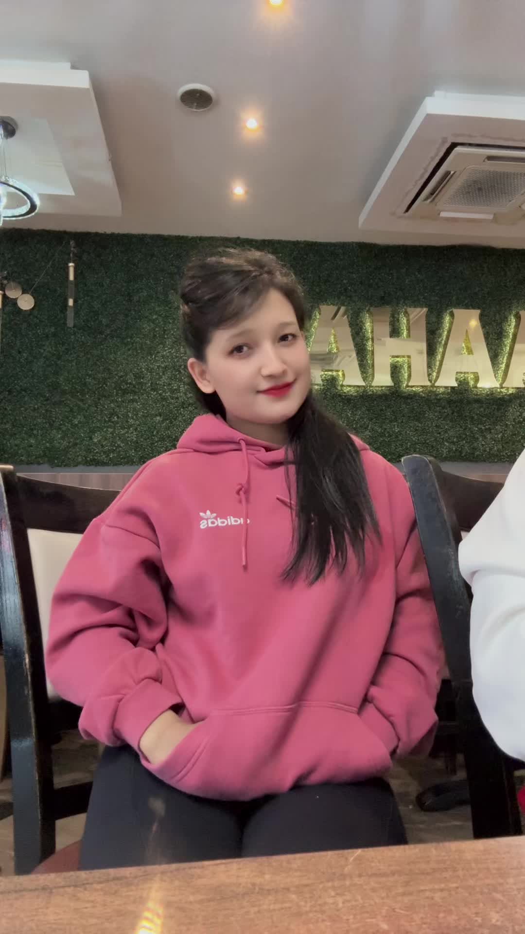 @Aariya Bhandari🇳🇵🇬🇧