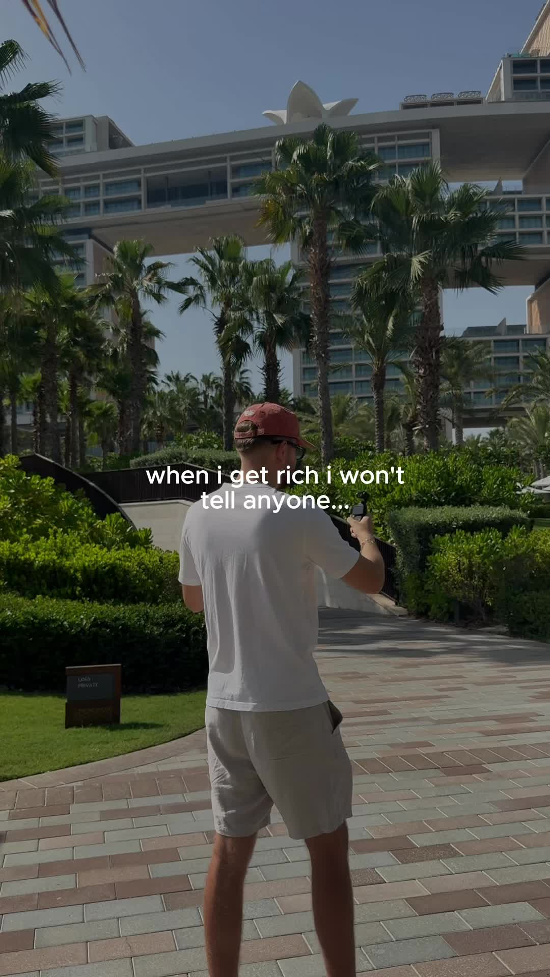 @TradingLouisYT