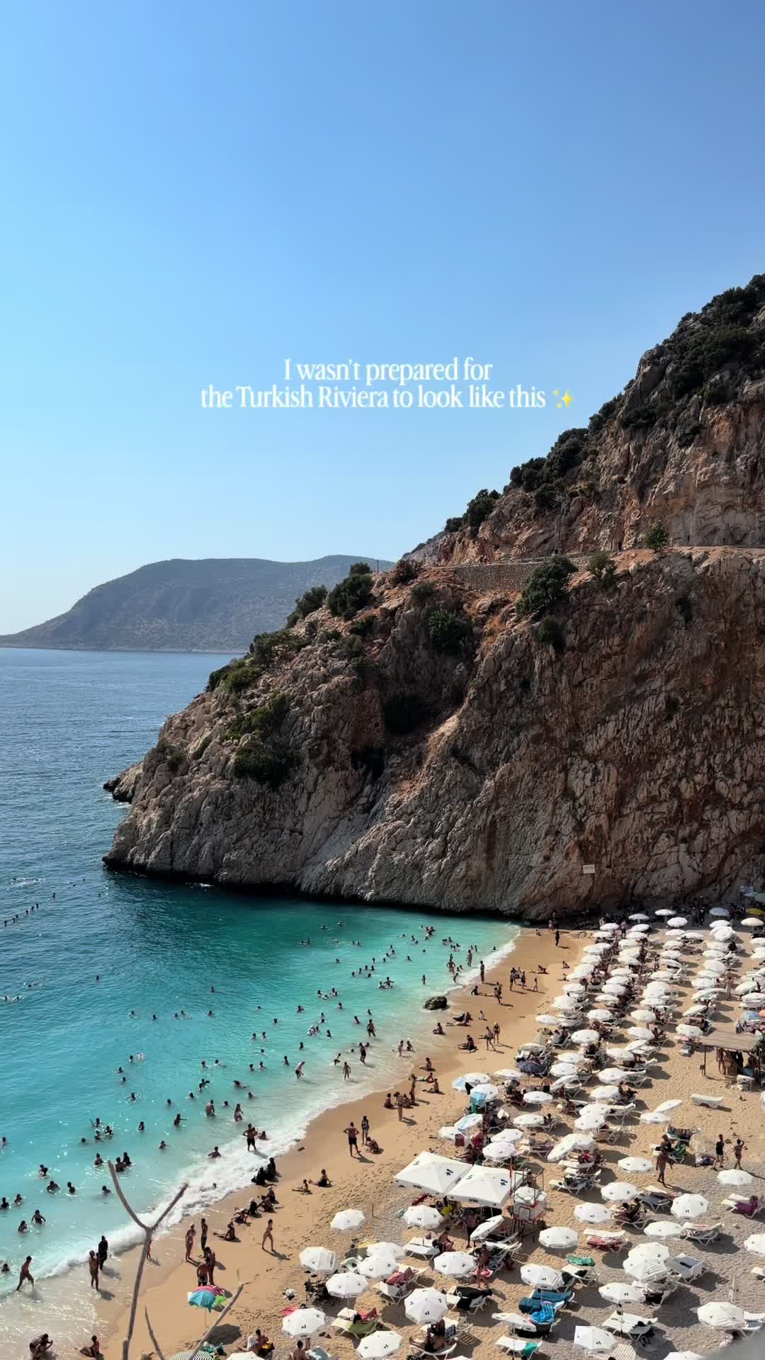 @_whereshetravels_