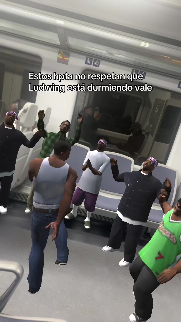 @Es Carlitos🧃
