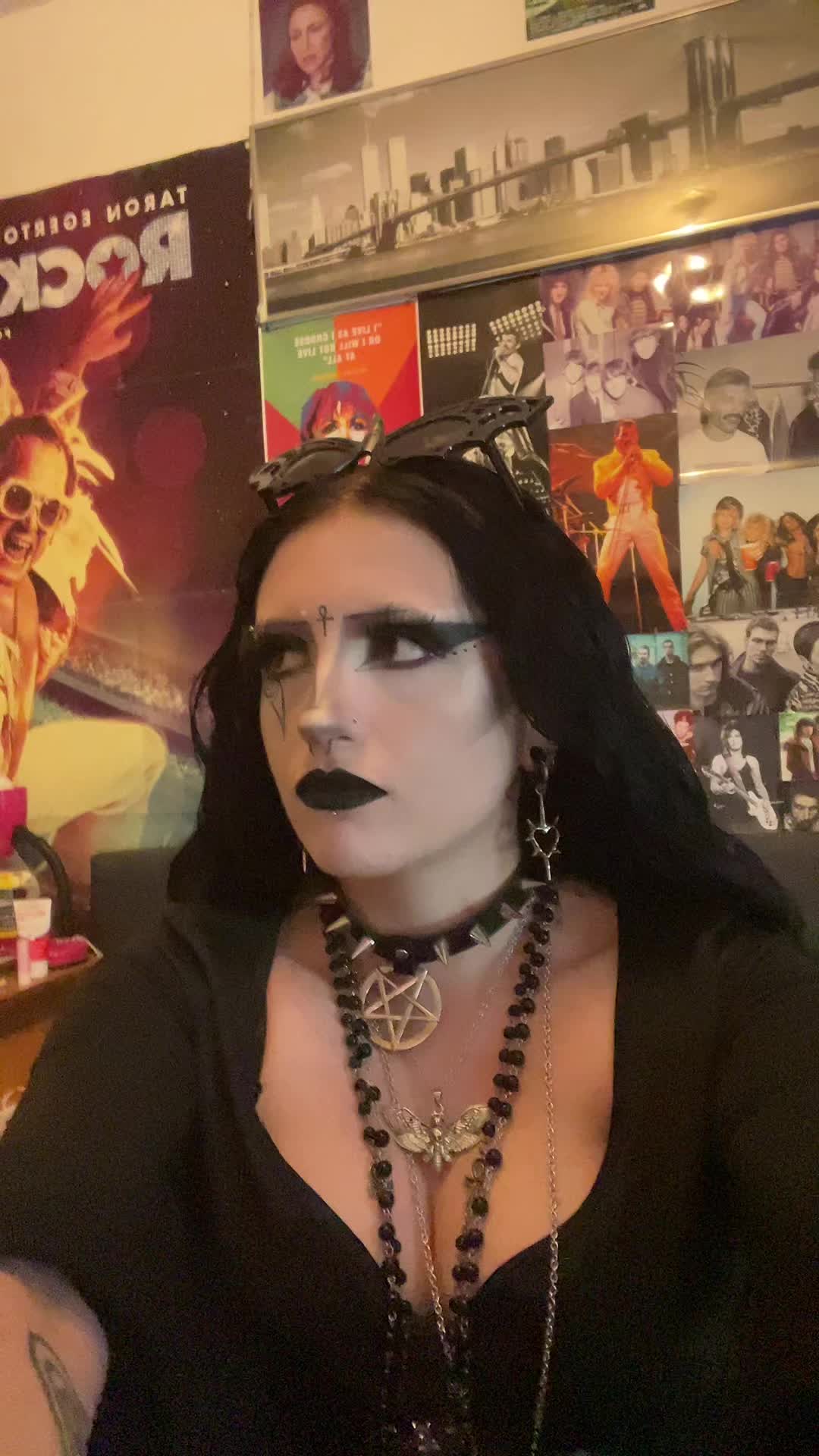 @mansonite