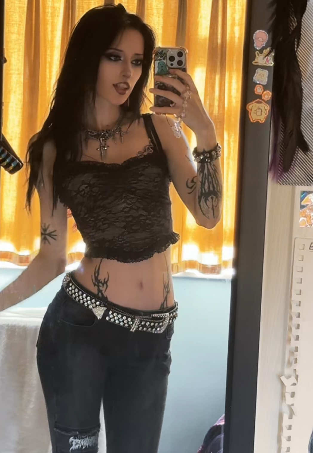 @_theaaa_