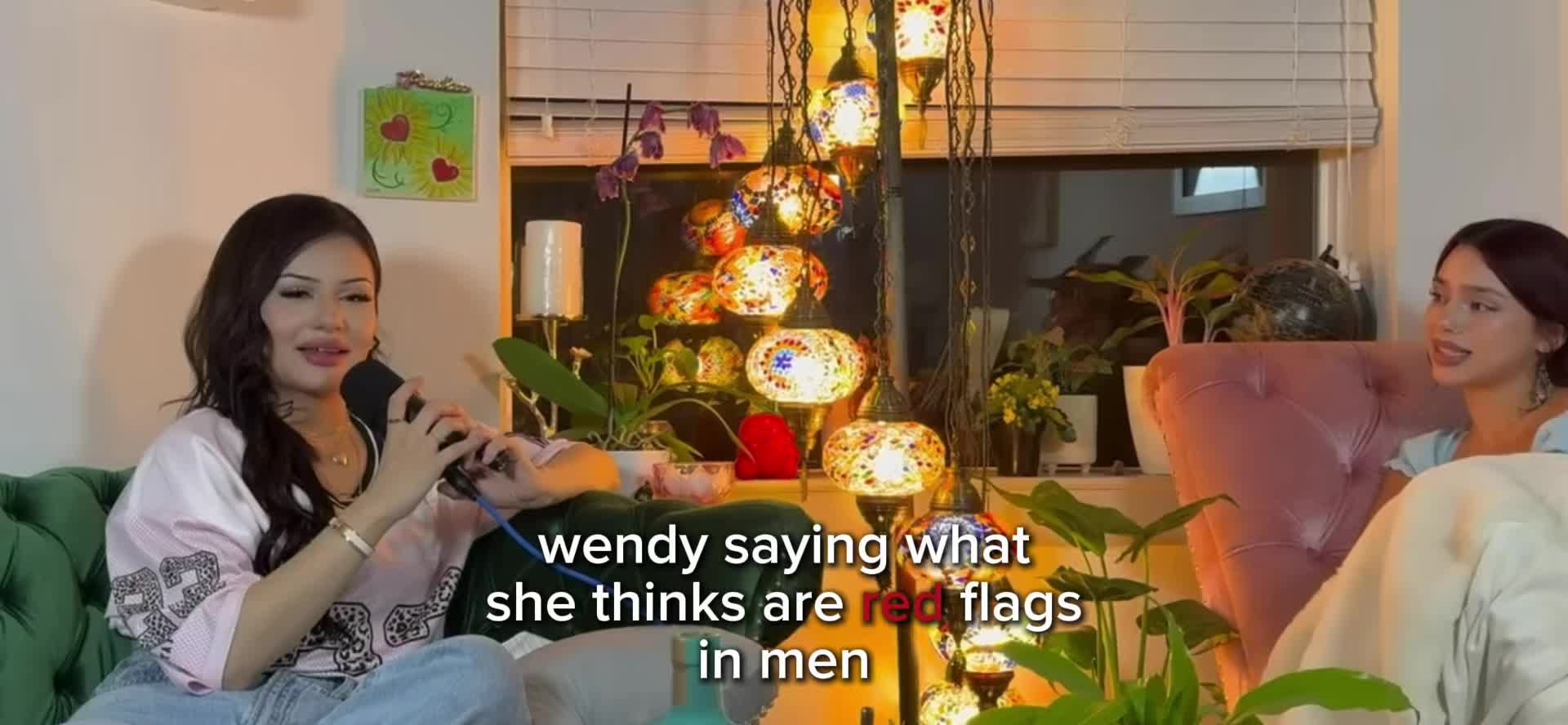 @🪽