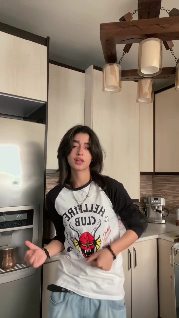 @elnaz