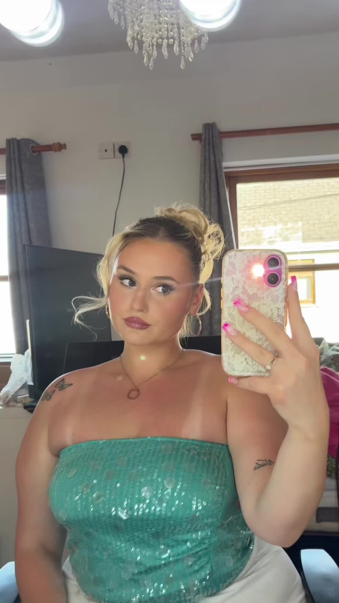 @🥥