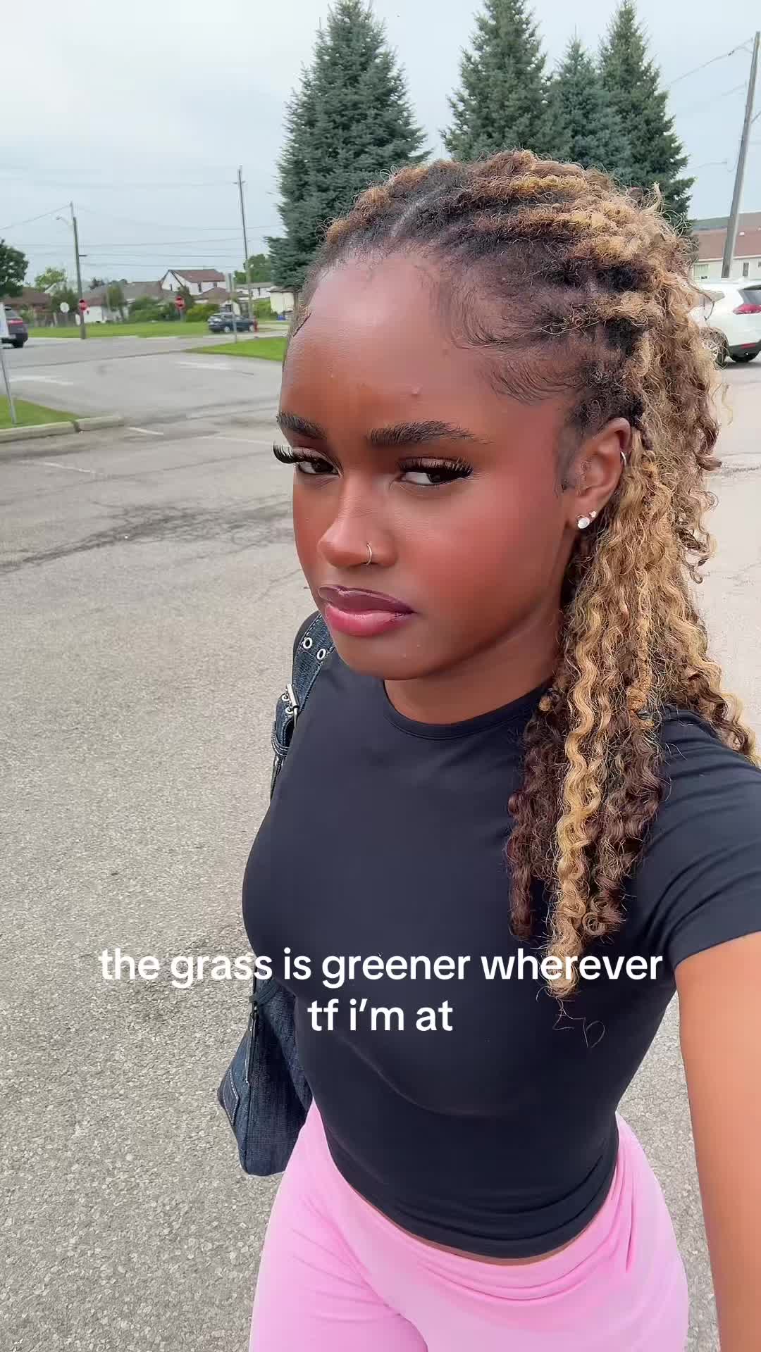 @mamikola