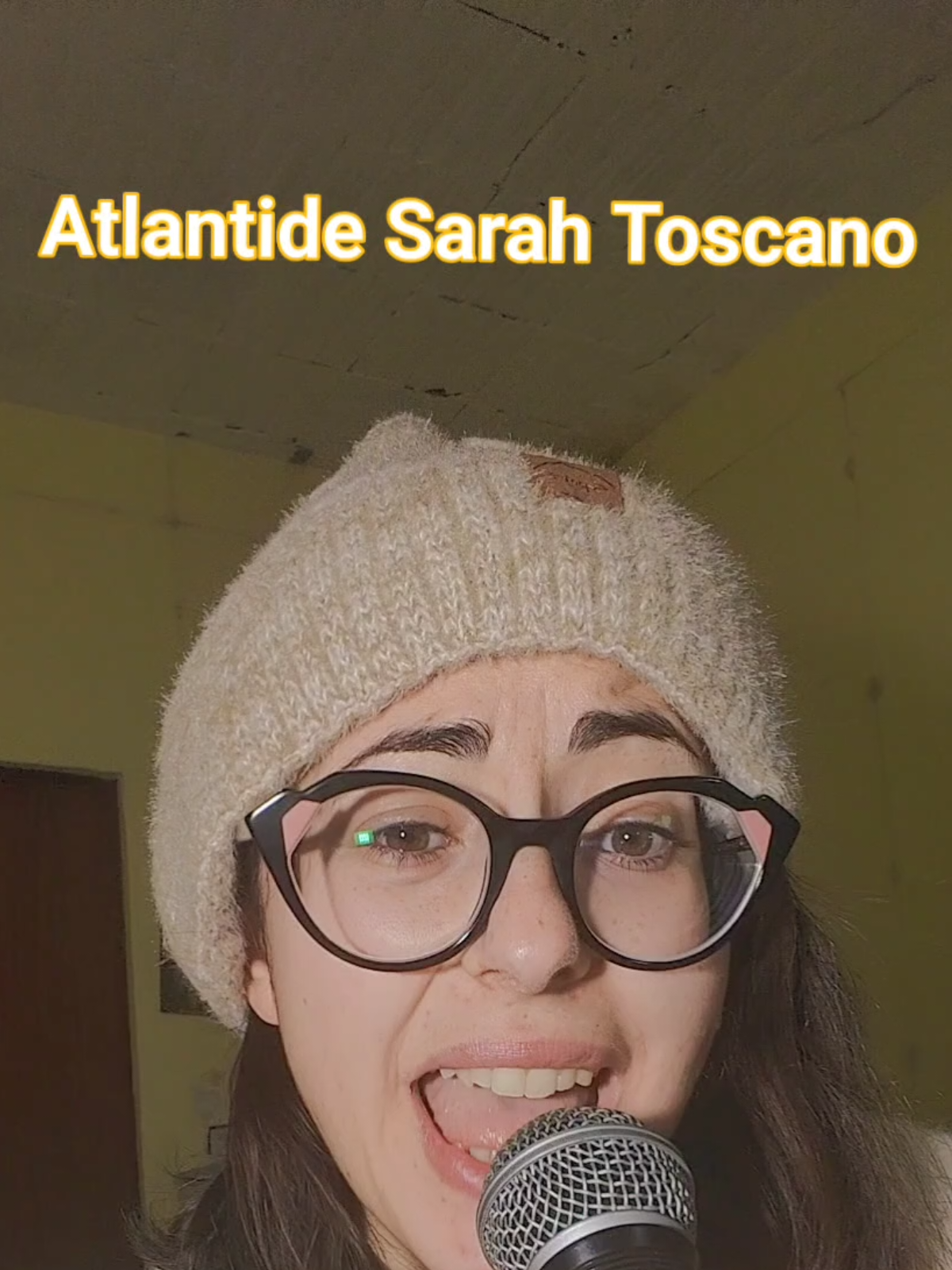 @AmandaVitaleofficial