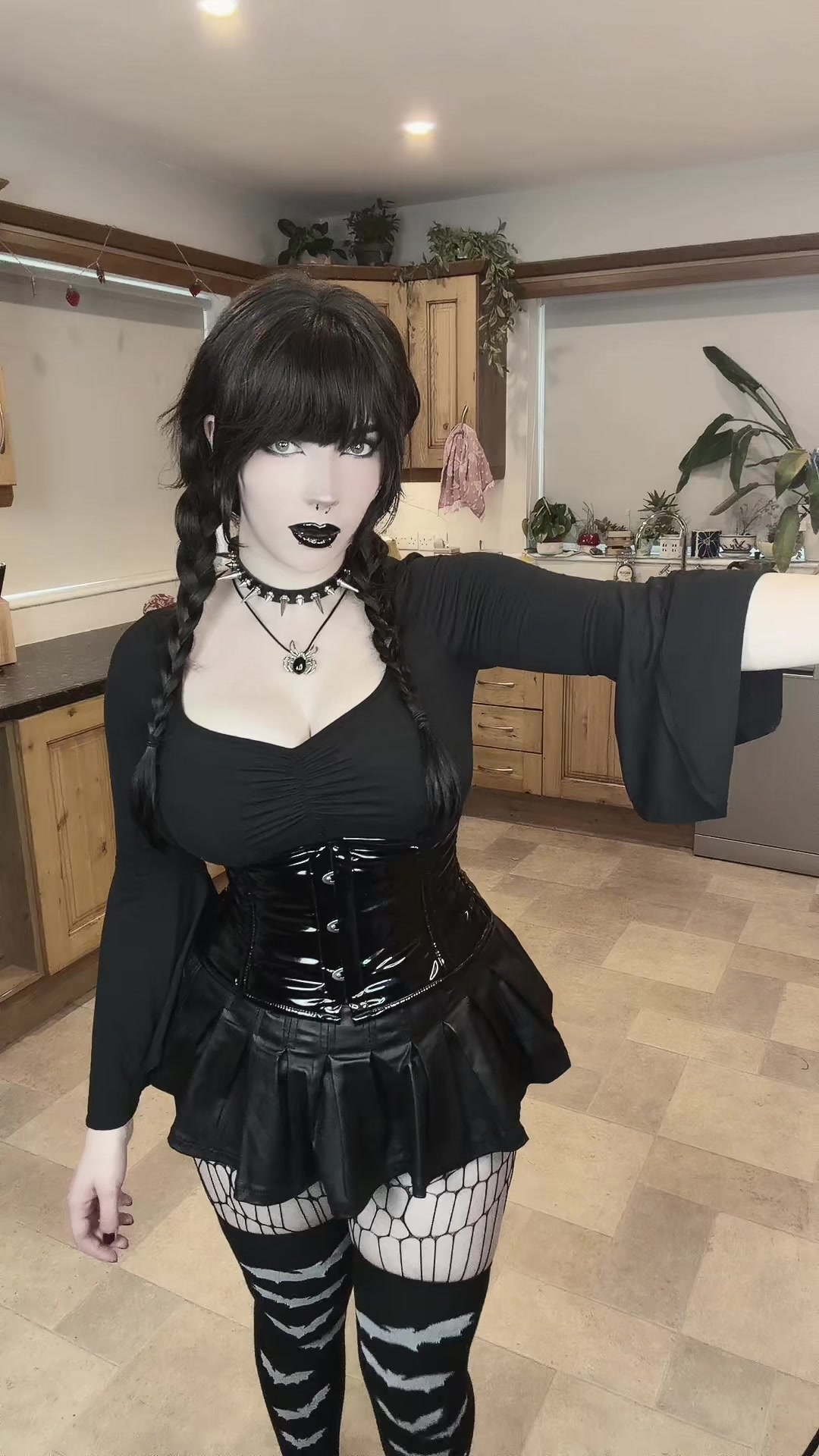 @cutiegothxo1