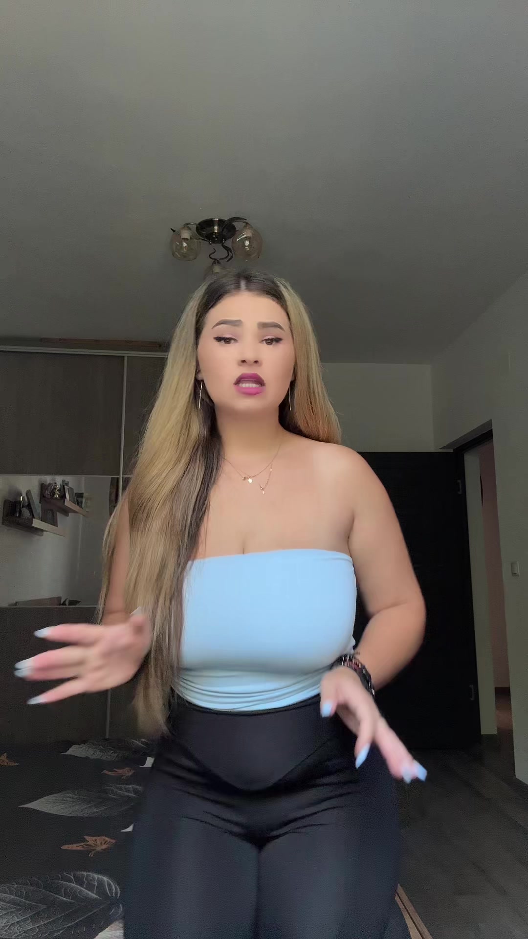@Andreea Elena-Nicolescu