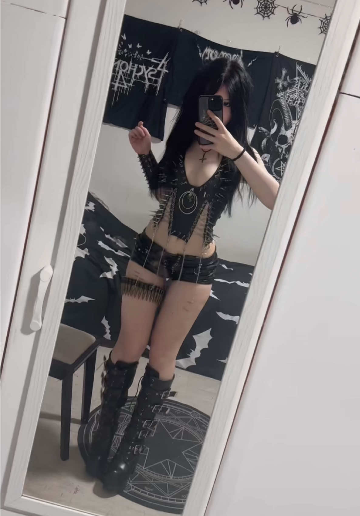 @katia 𖤐