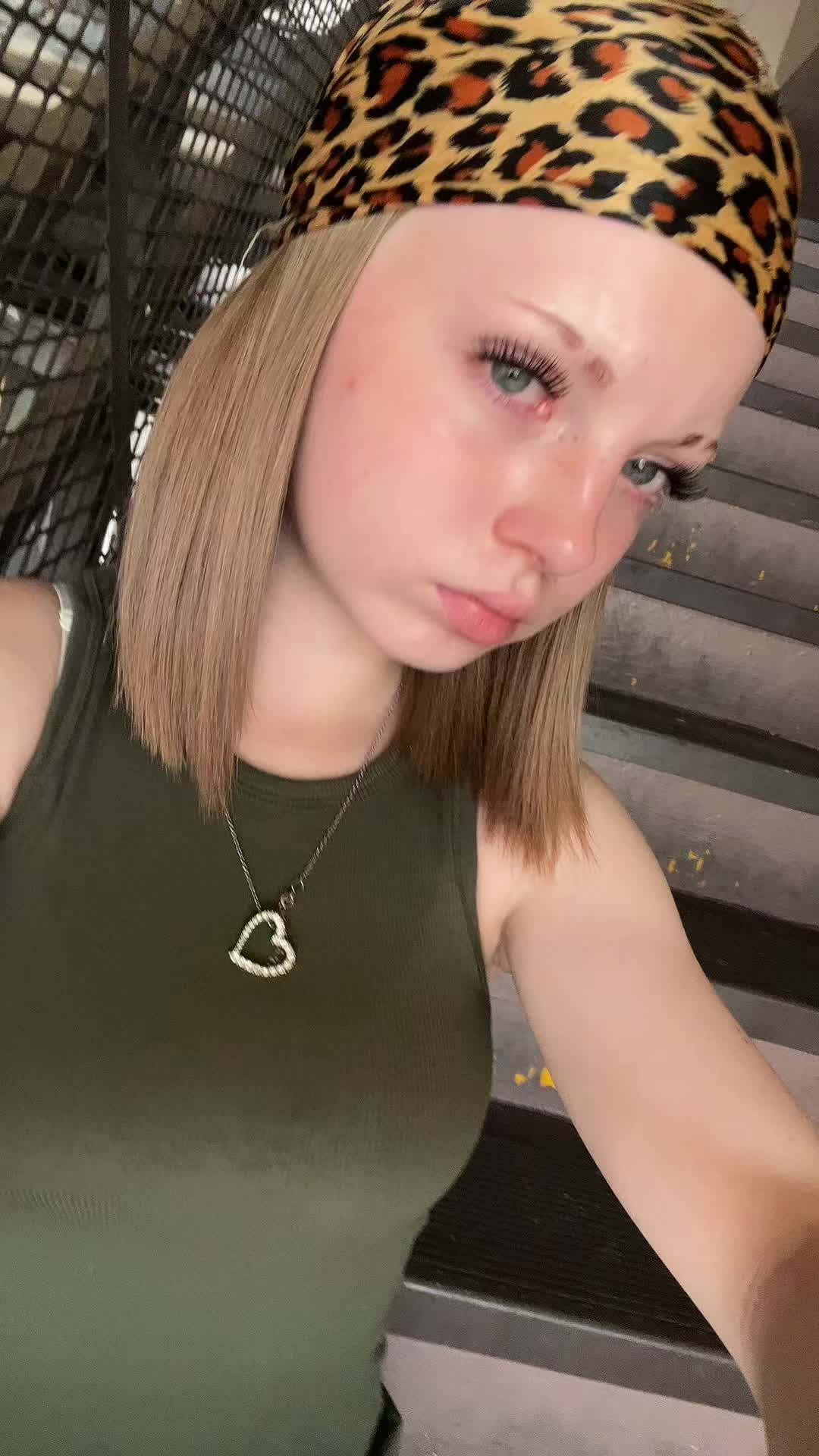 @M🪬