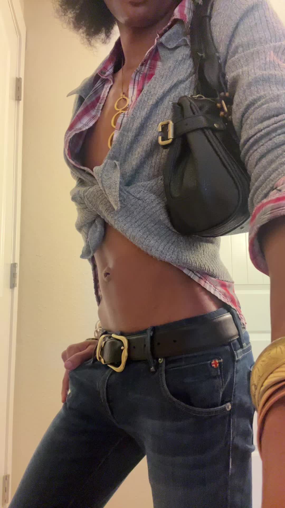 @bullseyelips
