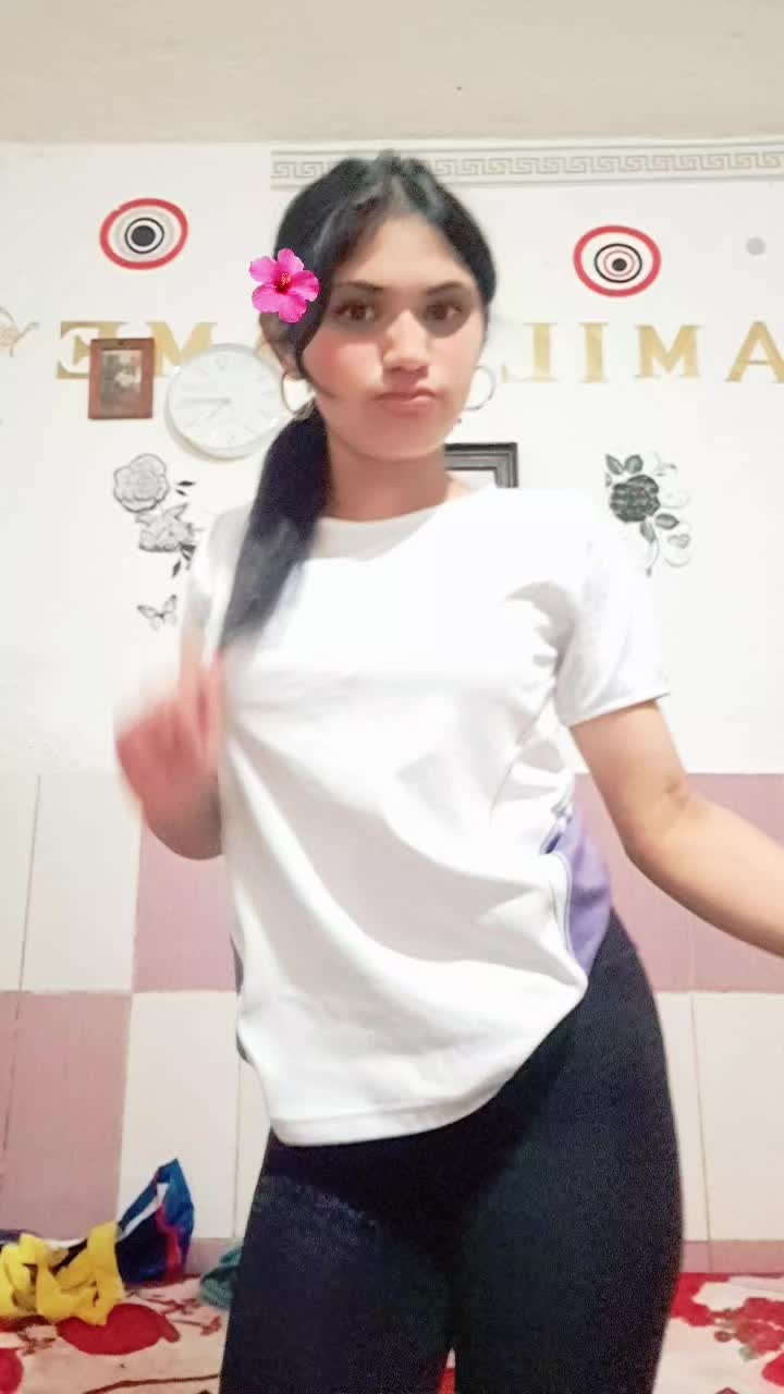 @Vanessa ๐๐๐บ