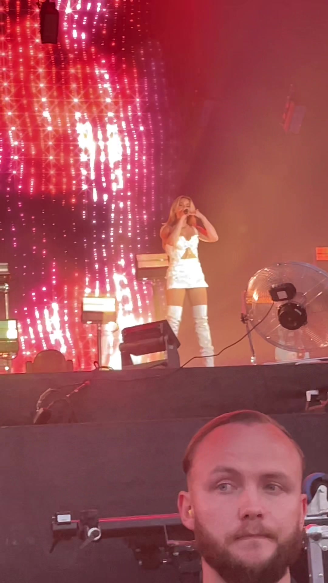@👸🏼Zara Larsson👸🏼 Fan Page