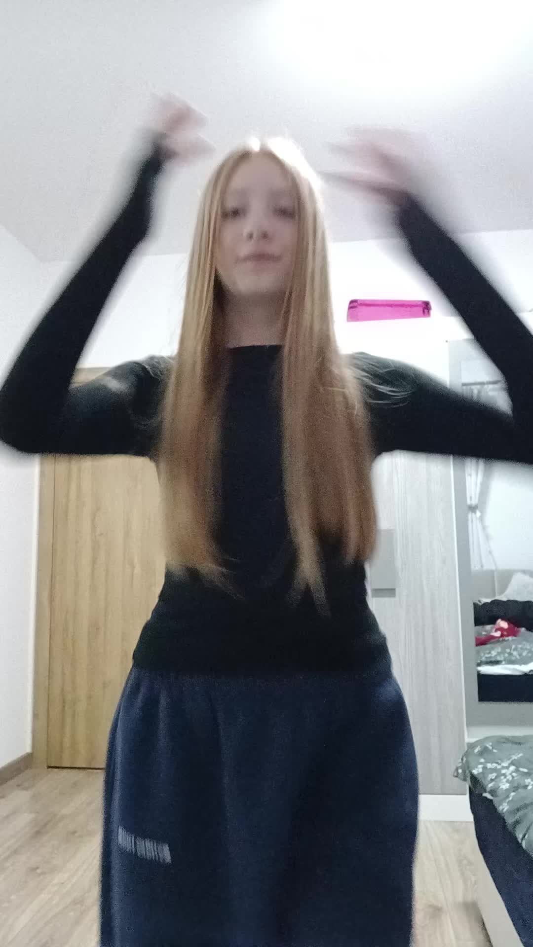 @Roksana