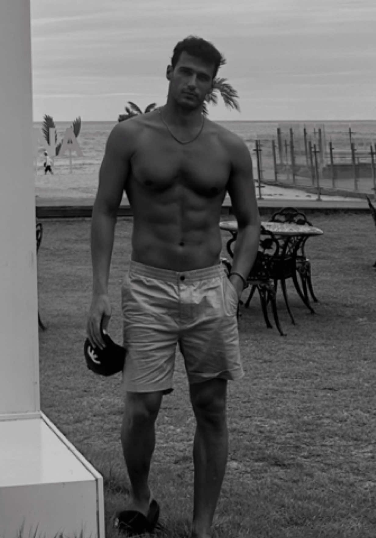 @MO_AJ_BRO