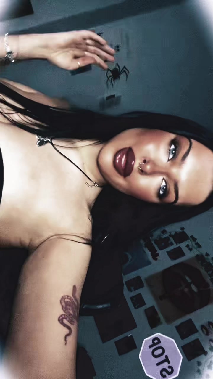 @macie alicia🦇🖤🎶