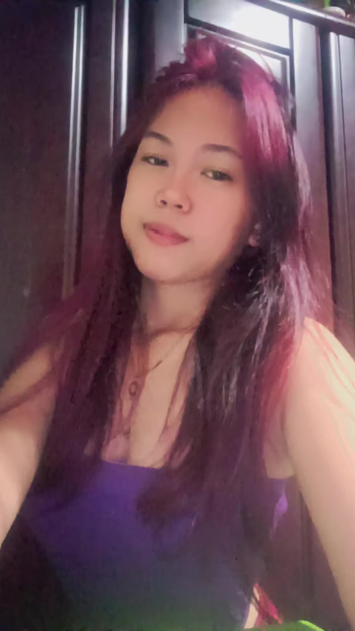 @ur.queen