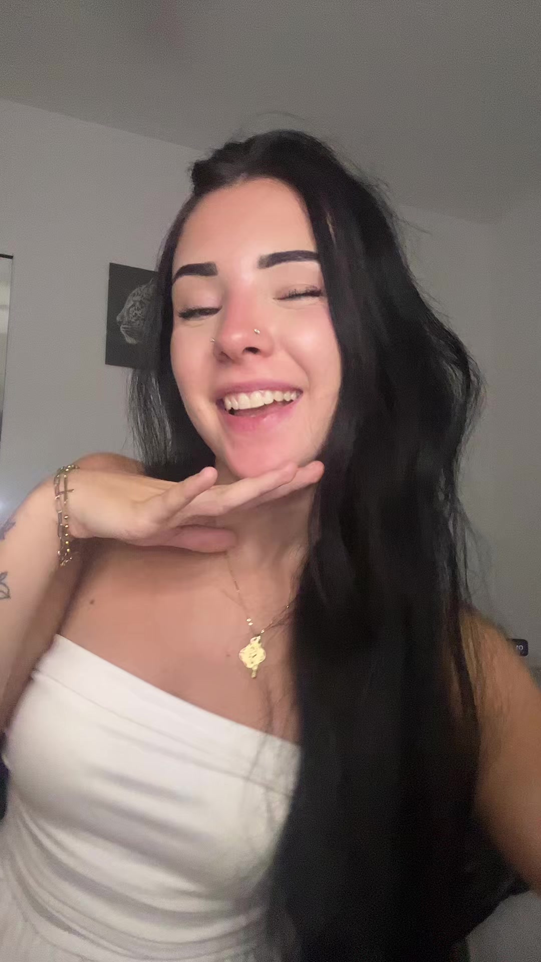 @Nena