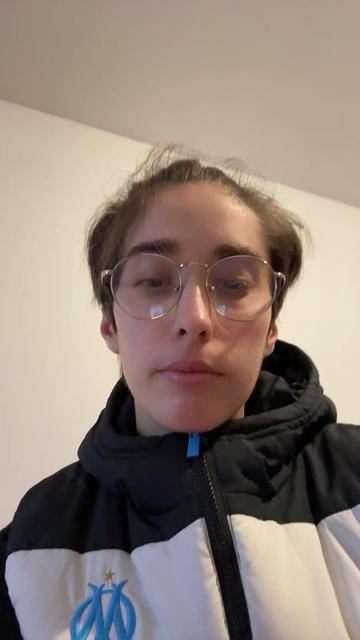 @anais