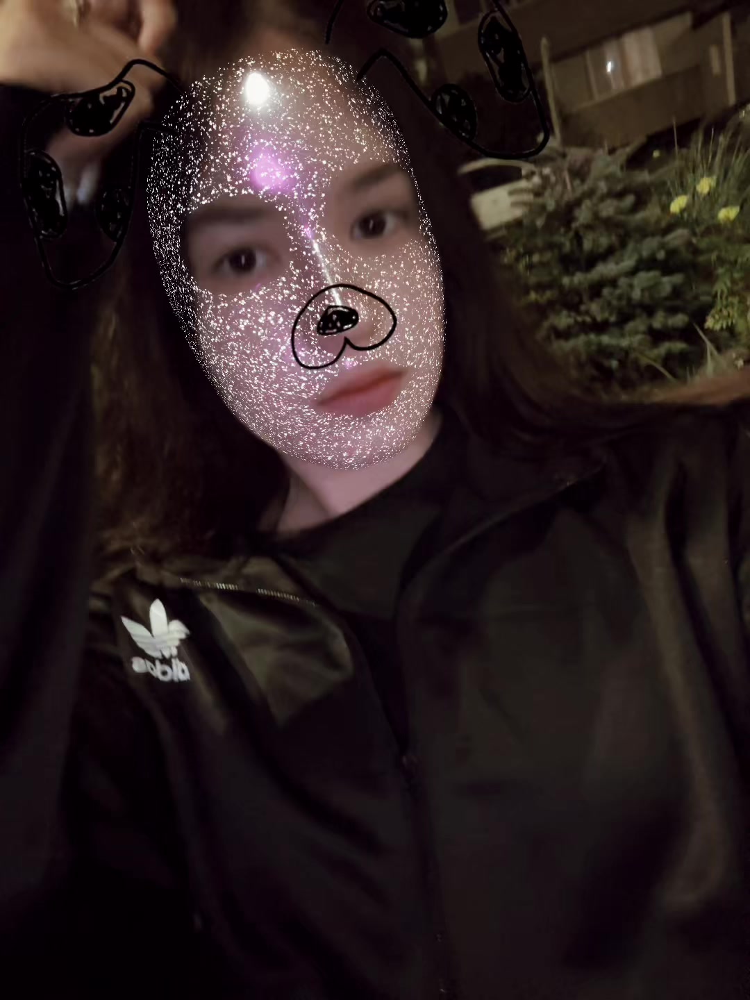 @vikkitwqq