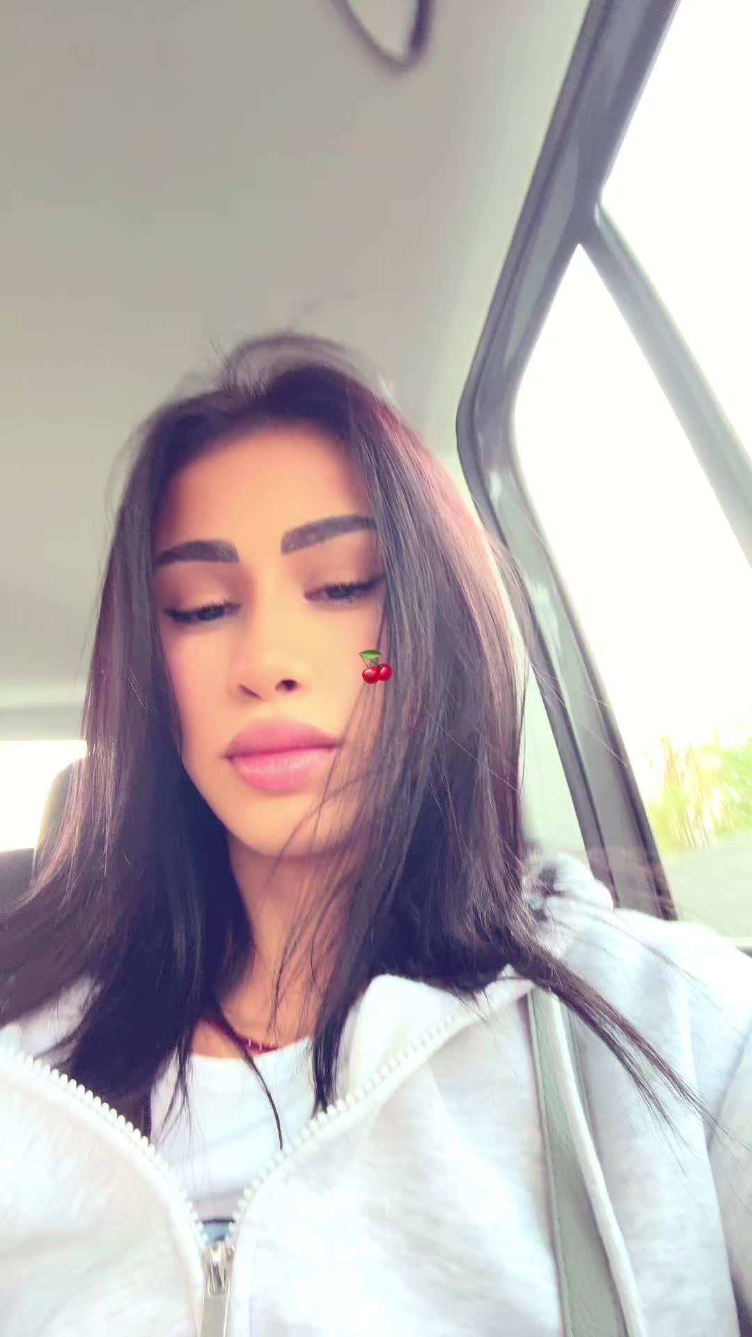 @Iulia🩵