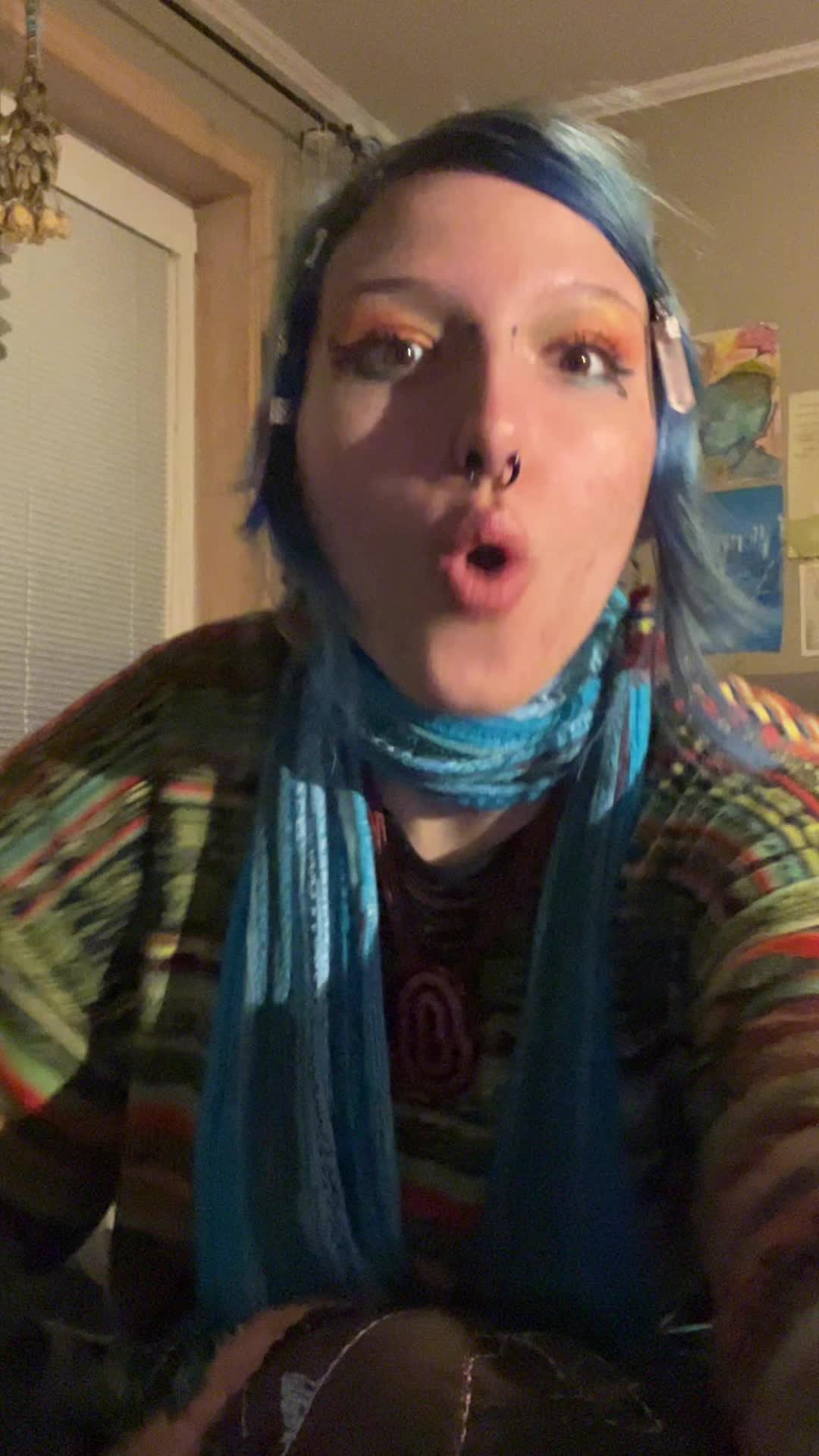 @shrumzie