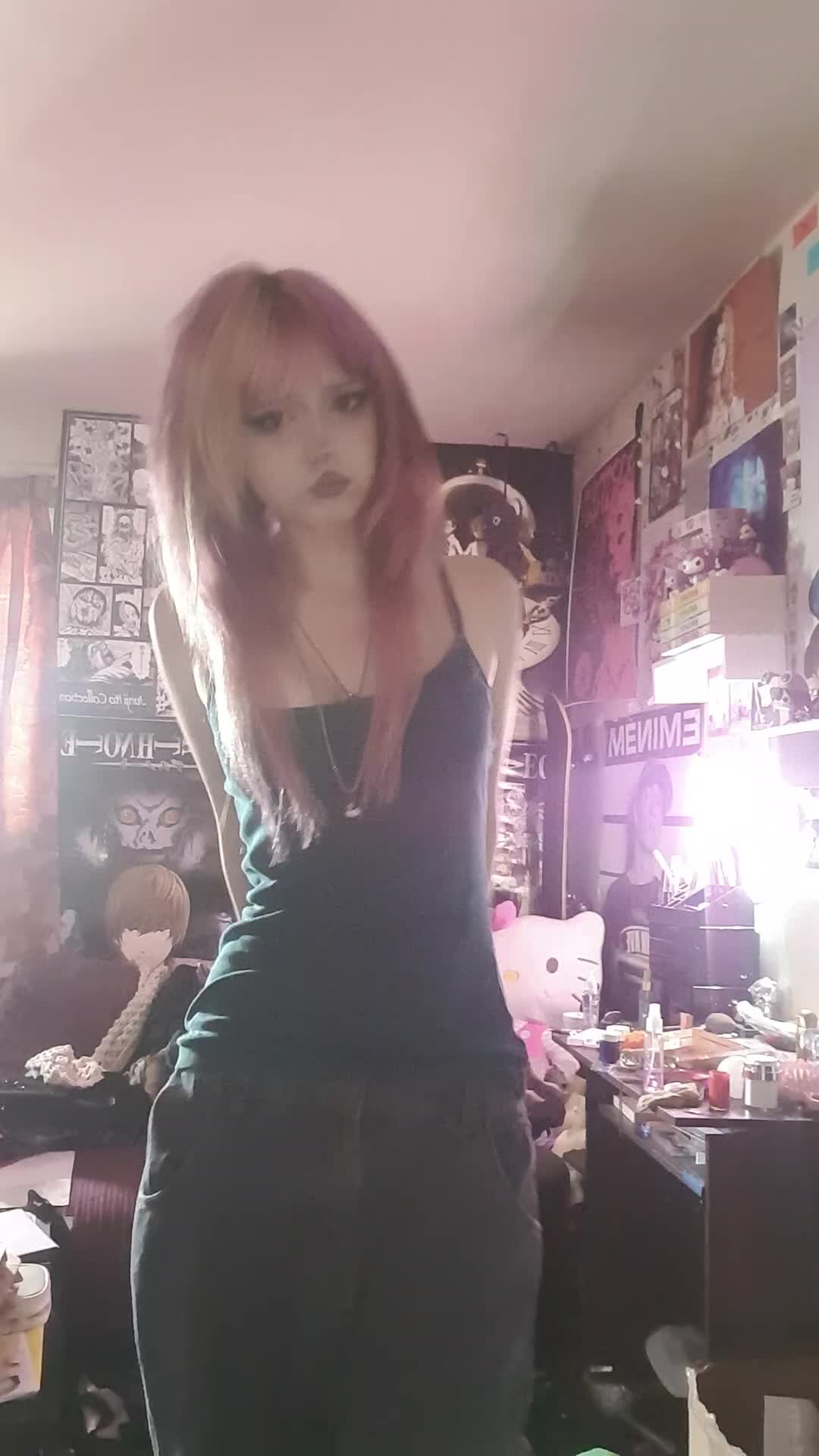 @𝕵𝖊𝖘𝖘𝖎𝖊 🦇